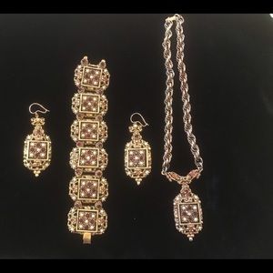 Vintage Ornate Egyptian Revival Jewelry Set